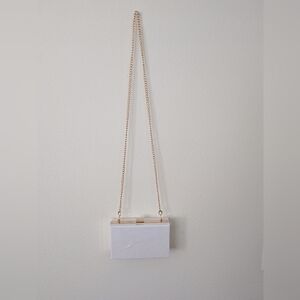 White Hard Shell Purse (7" x 4.5")